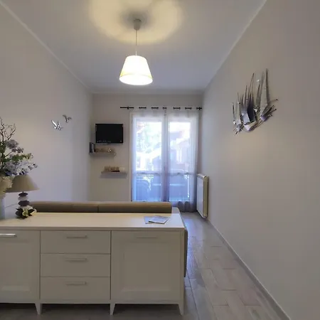 Maison Blanche Apartment Varazze