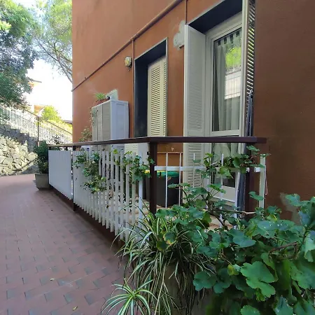 Maison Blanche Apartment Varazze